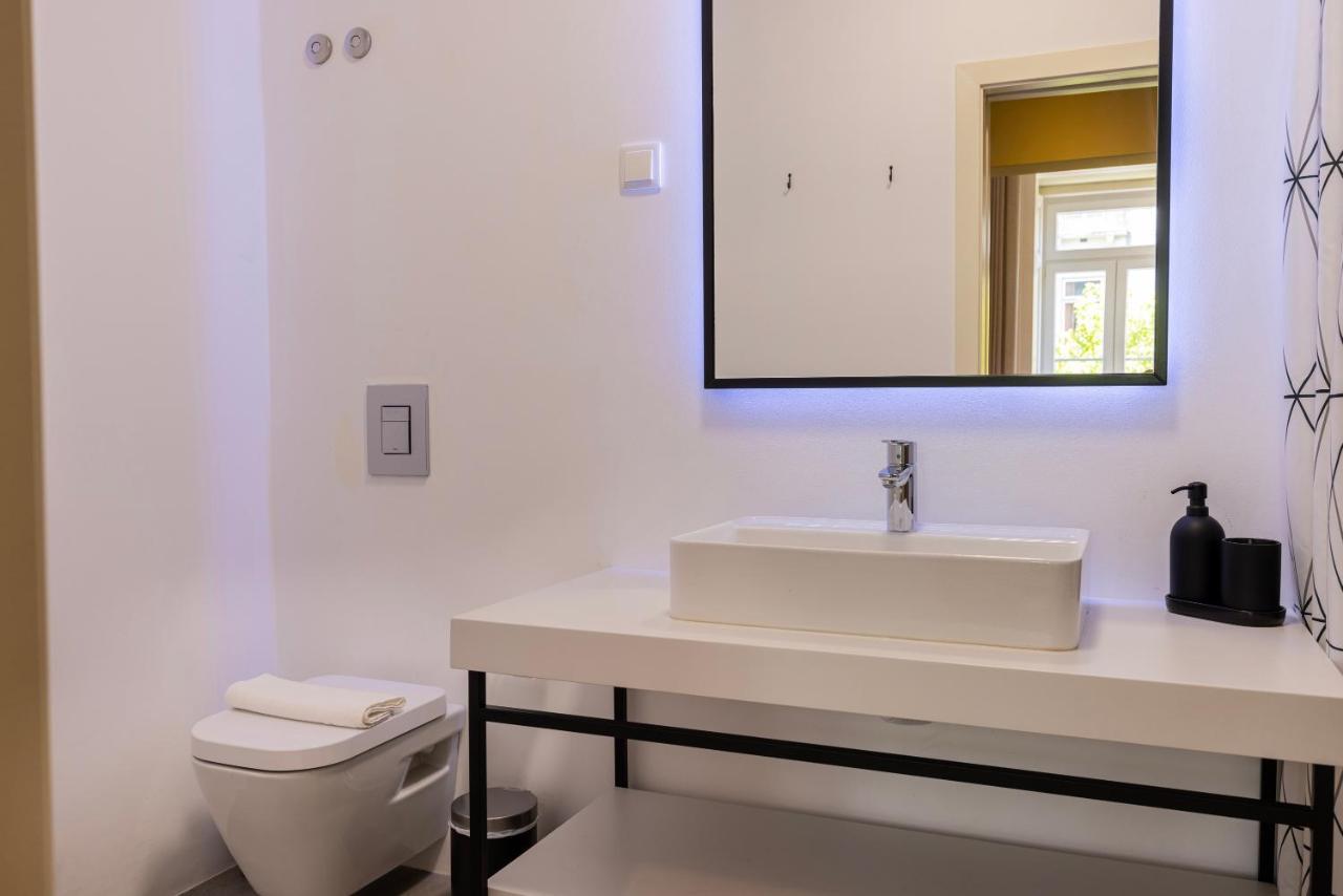 Liberdade Concept 3Bdr Apartment By Lovelystay Lisbon Bagian luar foto
